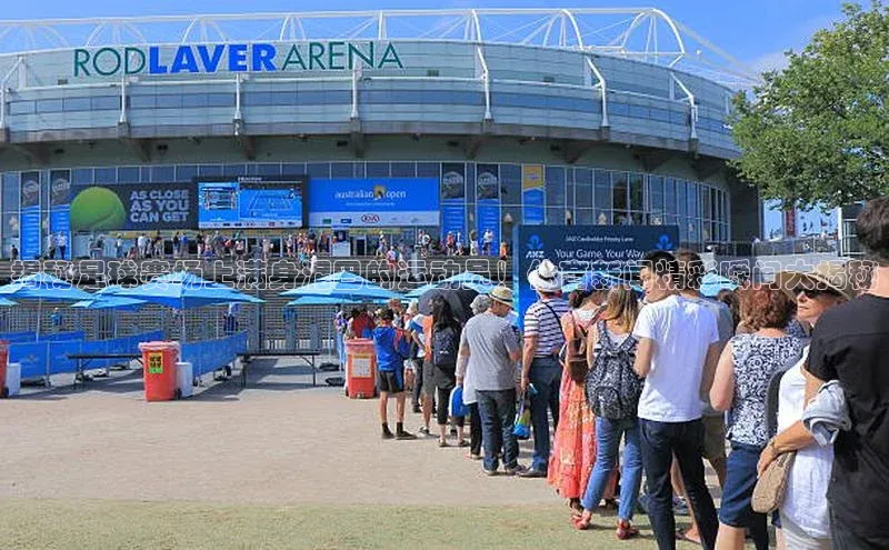 新长征app下载蓝色光标揭秘足球赛场上满身泥巴的运动员！体育新闻精彩瞬间大揭秘